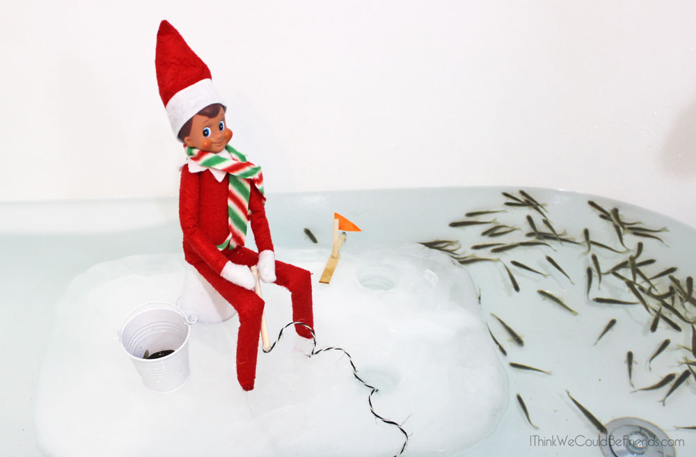 New! 5 Funny Redneck Elf on the Shelf Ideas! These are awesome! #ElfontheShelf #Funny #DIY #Easy #Quick #Redneck #Boys #Ideas