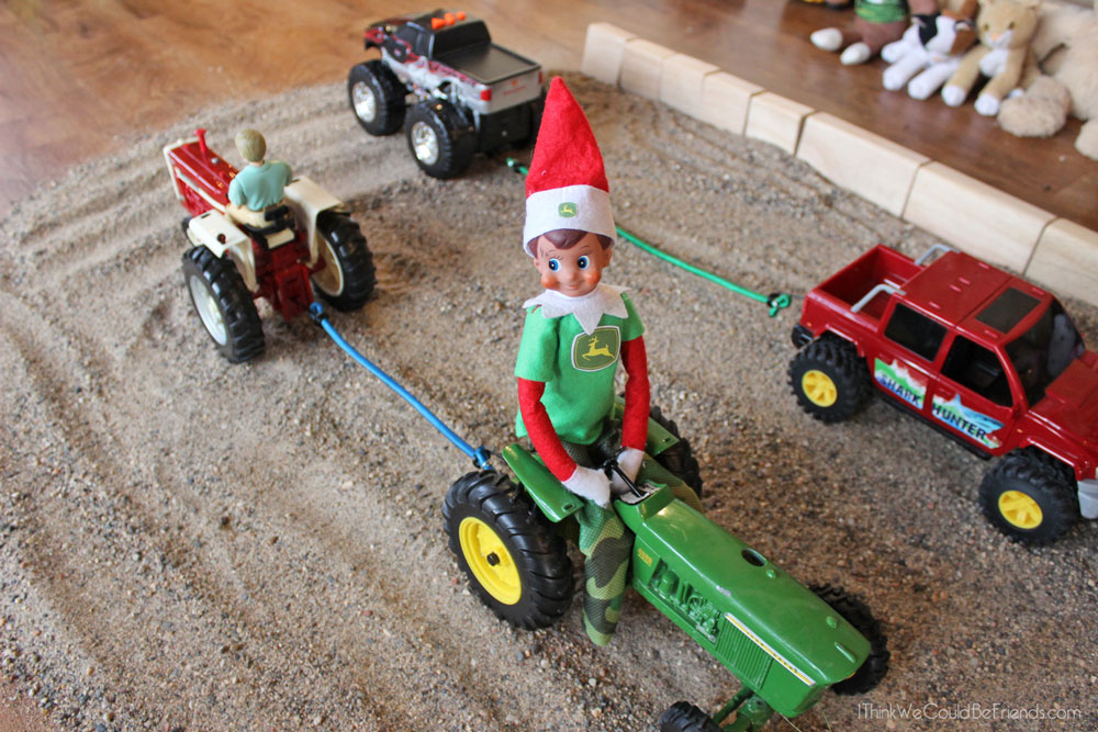 New! 5 Funny Redneck Elf on the Shelf Ideas! These are awesome! #ElfontheShelf #Funny #DIY #Easy #Quick #Redneck #Boys #Ideas