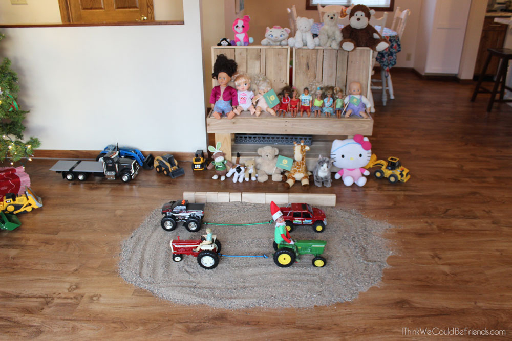 New! 5 Funny Redneck Elf on the Shelf Ideas! These are awesome! #ElfontheShelf #Funny #DIY #Easy #Quick #Redneck #Boys #Ideas